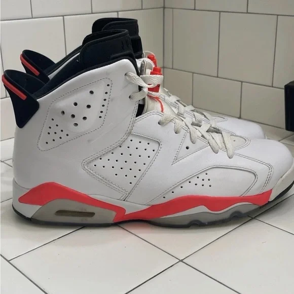 Nike Air Jordan 6 Retro White Infrared - Men's Size 10.5 - Picture 2 of 7